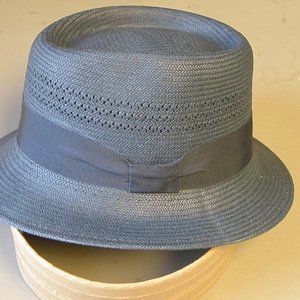 New Kangol Fedora Medium